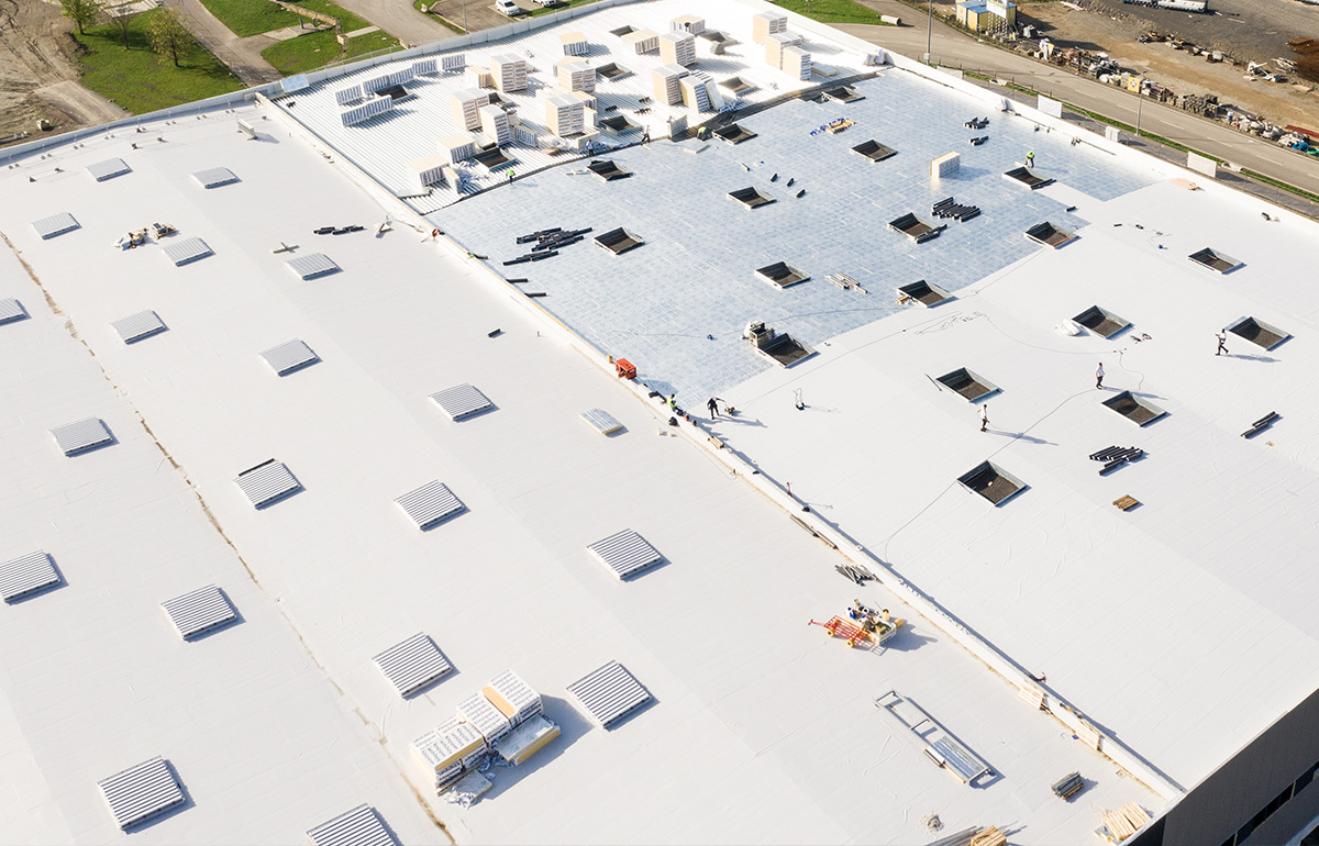 rénovation de toiture industrielle toiture plate société Vincent Piront SA 