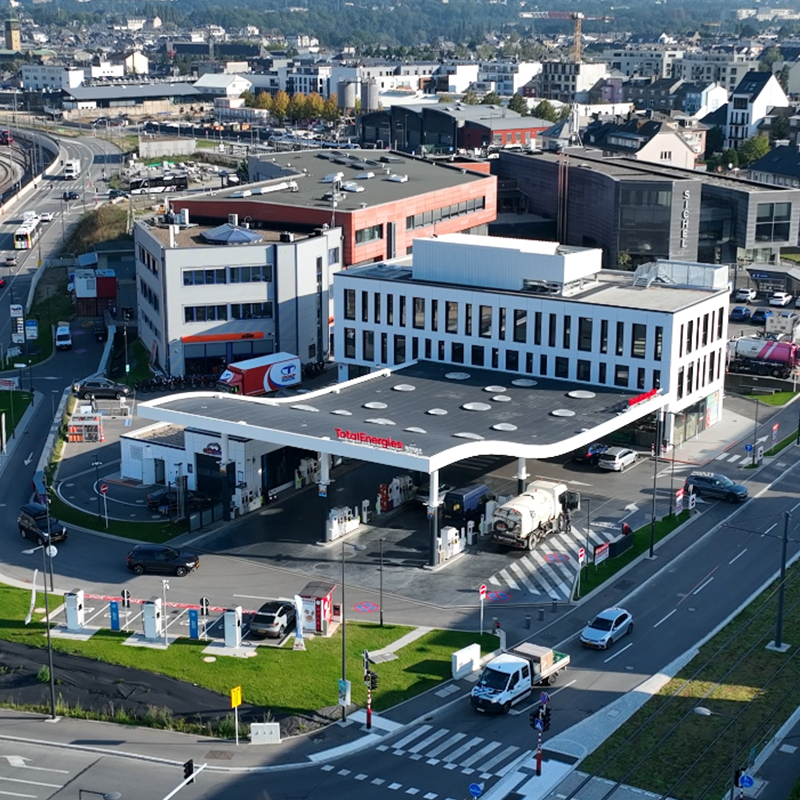 Nouvelle ÉTANCHÉITÉ DE LA TOITURE de la station Total Energies À Howald (luxembourg)